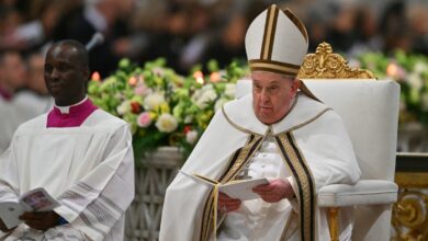 Pope Francis: Vatican issues nine-word statement in update on critically ill pontiff