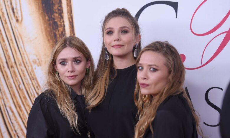Elizabeth Olsen reveals reason she ‘doesn’t compete’ with twins Mary-Kate and Ashley Olsen Elizabeth Olsen reveals reason she ‘doesn’t compete’ with twins Mary-Kate and Ashley Olsen
