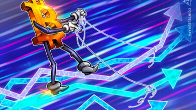 Bitcoin rebounds as traders spot China ‘weaker yuan’ chart, but US trade war caps K BTC rally