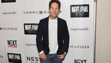 Paul Rudd recalls NSFW wardrobe malfunction on stage with Rachel Weisz