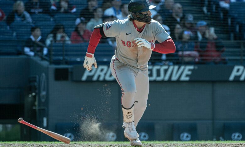 Cleveland fan ejected for heckling Red Sox star Jarren Duran, who revealed suicide attempt Cleveland fan ejected for heckling Red Sox star Jarren Duran, who revealed suicide attempt