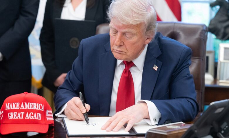 Trump orders Justice Department to investigate Democratic fundraising group ActBlue