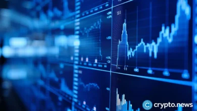 Stocks slightly higher as U.S. weekly jobless claims show small gains