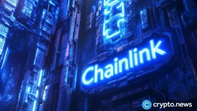 LINK price eyes a 20% surge as multiple bullish patterns emerge