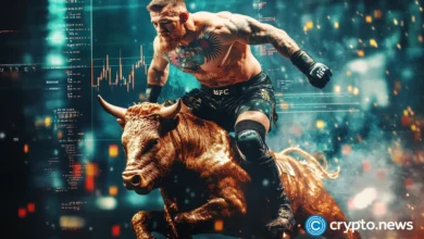 Bitcoin eyes rally beyond 0k as golden cross forms