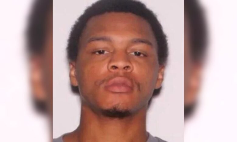 Checkers fast-food worker accused of shooting dead a customer during dispute about an order Checkers fast-food worker accused of shooting dead a customer during dispute about an order