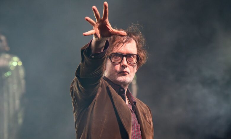 Pulp at the O2 review: Jarvis Cocker is Britpop’s ultimate comeback king in scintillating show Pulp at the O2 review: Jarvis Cocker is Britpop’s ultimate comeback king in scintillating show