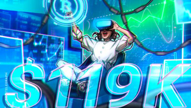 Bitcoin Bulls Charge Back Toward 9,000 on Strategic Reserve Hopes