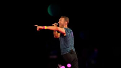 Coldplay’s awkward jumbotron moment and the rules around filming at concerts