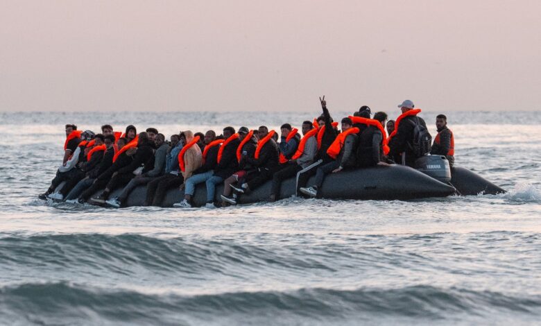 Small boat gangs to face five years in prison for online ads